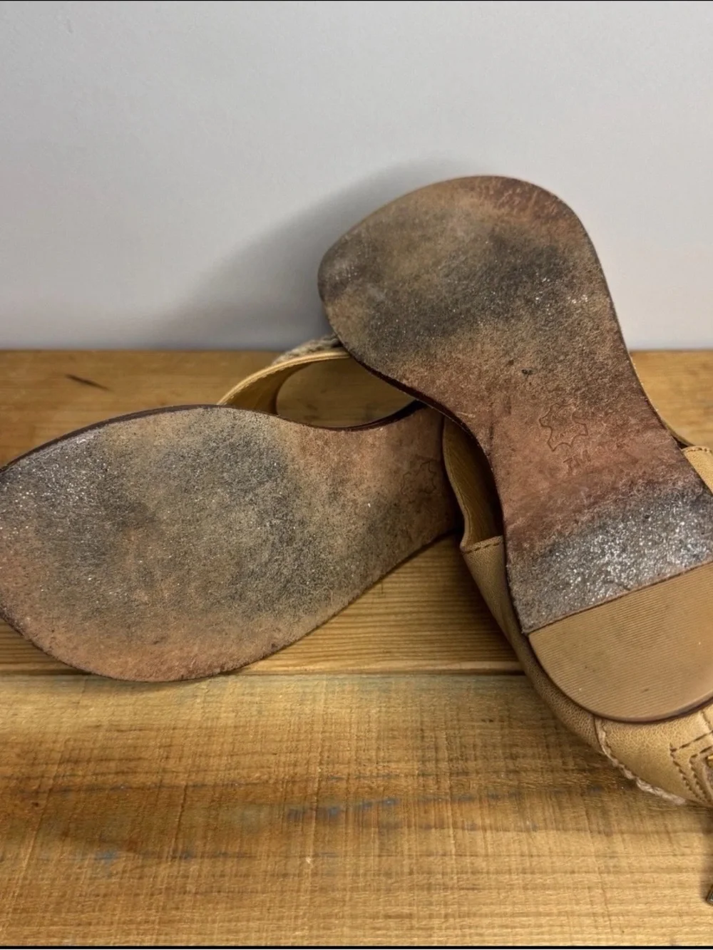 Tory Burch tan leather